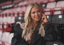 Stori'r Iaith: Rygbi, Cymru a’r Gymraeg