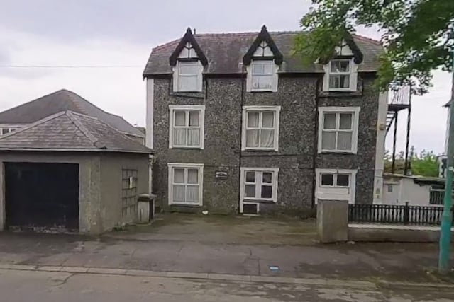 Criccieth care home plans face rejection