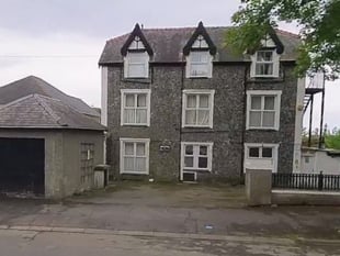 Criccieth care home plans face rejection