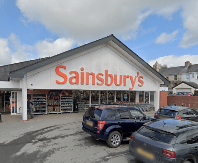 Conditional discharge for supermarket thefts