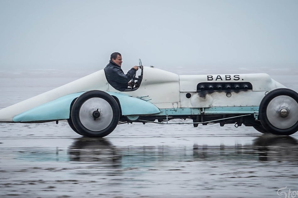 Babs returns to west Wales beach for historic centenary celebration