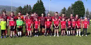 Port put on a show to sweep aside Llay