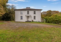Georgian country house for sale with its own woodland