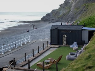 Aberystwyth beachside sauna moves back to Constitution Hill