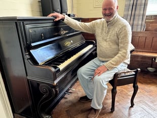 Ceinws man supports Parkinson's group