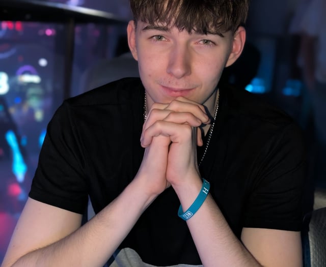 Tributes paid to 20-year-old killed in Pwllheli crash