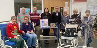 Cyfeillion Ysbyty Alltwen donate £12,500 for hospital equipment