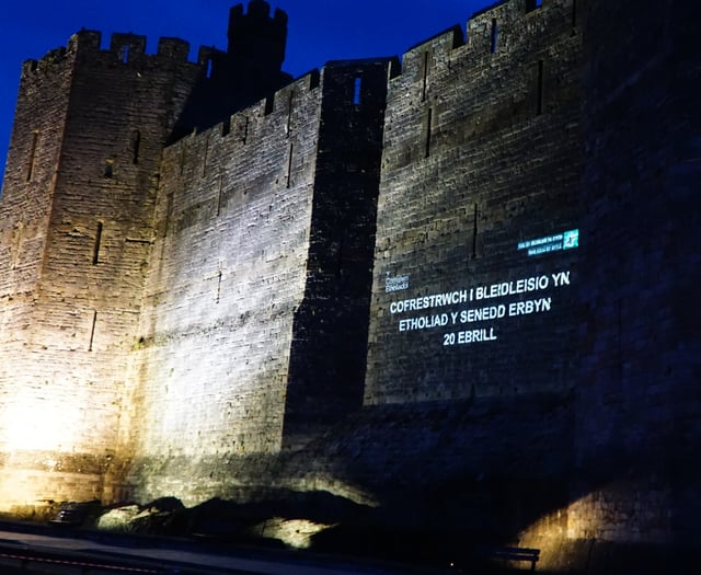 Caernarfon Castle promotes voter registration