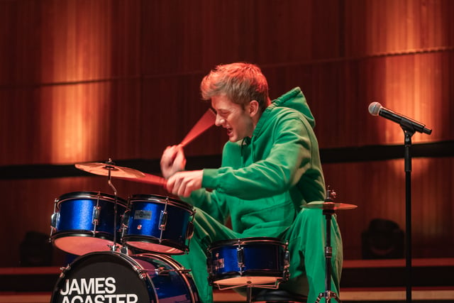 James Acaster invites hecklers see to Cardigan screenings