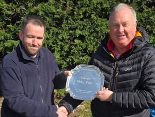 Roberts claims Mike Price Salver at Borth & Ynyslas