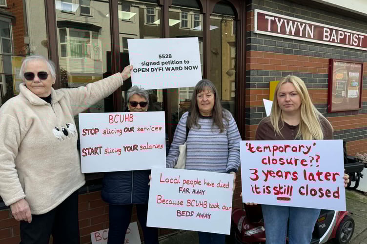 Tywyn residents' fight to get hospital ward reopened continues three years on