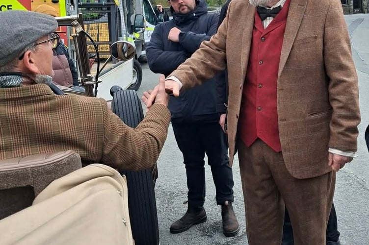 Sir Anthony Hopkins was happy to meet people in Dolgellau. Photo: Cllr Linda Morgan