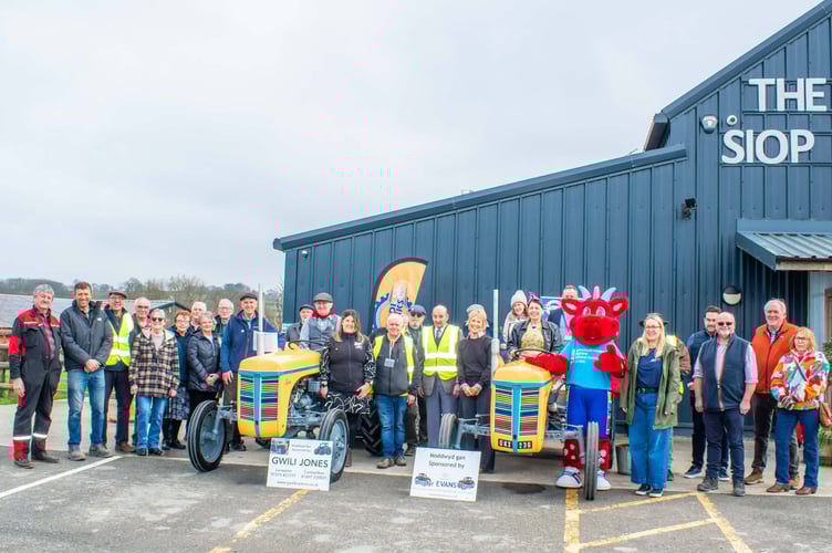 Sion and Sian Tractor Run’