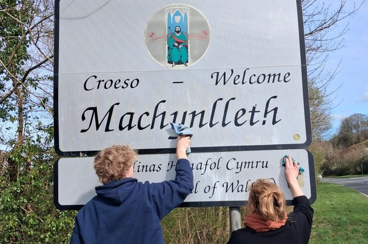 Machynlleth residents prepare to welcome Comedy Festival staff and attendees. Photo: Machynlleth Town of Culture