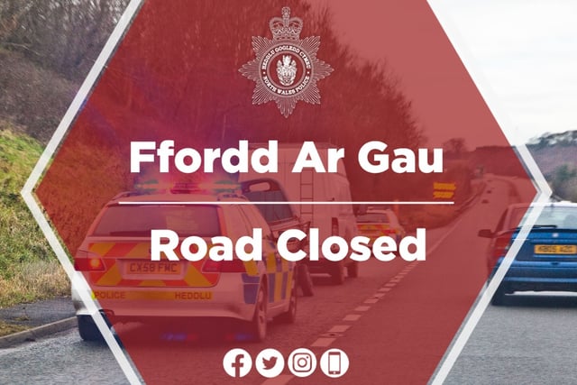 Police urge drivers to avoid area after accident on A494