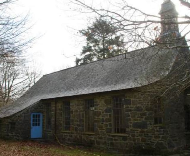 Sir Clough Williams-Ellis' building could become holiday let