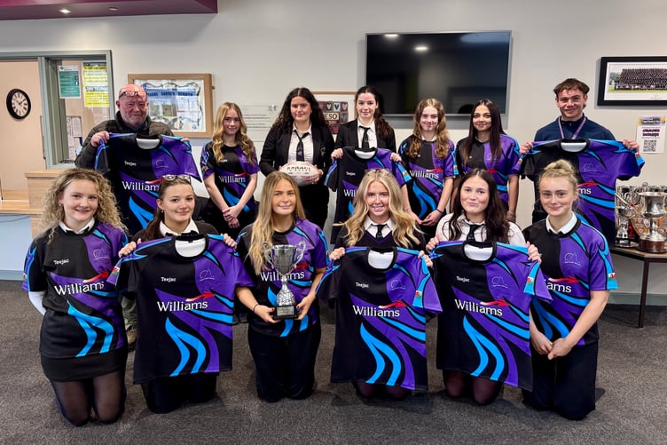 Williams Homes Bala Ltd for sponsoring Ysgol Godre’r Berwyn’s new rugby kit