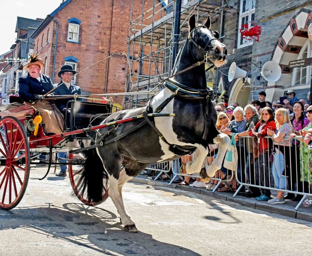 Bumper crowds line the streets for Barley Saturday