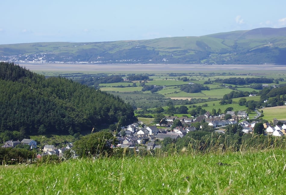 A487 reopens after second bomb squad callout