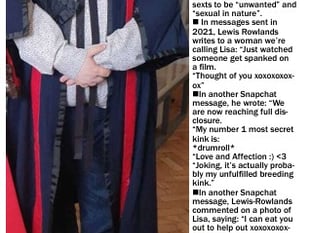 Aber council has second thoughts on mayor who sent kinky sex messages