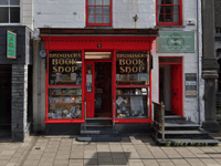 Garndolbenmaen man fined for stealing from Porthmadog bookshop
