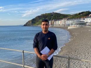 Aberystwyth votes to protect waterways and hold Dwr Cymru to account