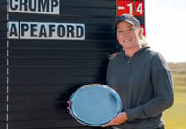 Aberdovey course record sets Ella on road to Welsh Open win