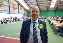 Union calls on new health secretary to act on pay