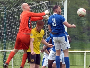 Dol keep play-off dream alive with big win