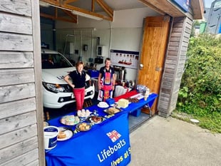 Criccieth RNLI tea party raises £700