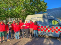Aberdyfi rescuers receive £6,000 thank you from bike ride