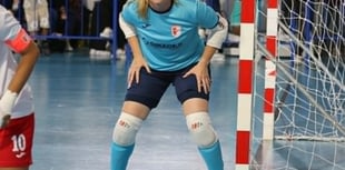 Alice Evans edges closer to promotion glory in Italy