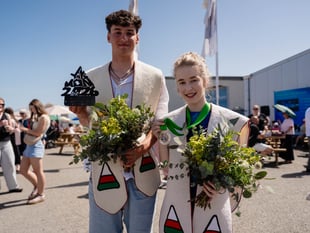 Enillwyr Ysgoloriaeth Artist Ifanc a Medal Gelf, Dylunio a Thechnoleg