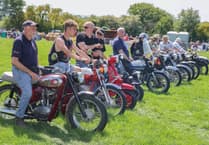 Crowds flock to Teifi Valley Vintage Show