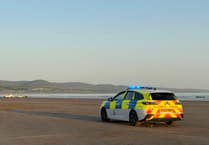 Gwynedd police warn drivers careless driving on beach could lead to vehicle seizures