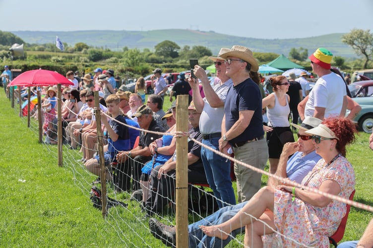 crowds watch the parades in the main ring