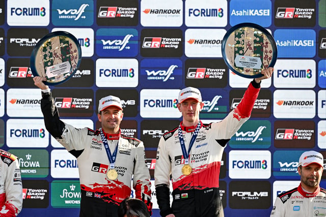 Evans powers to victory in Japan