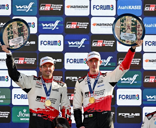 Evans powers to victory in Japan