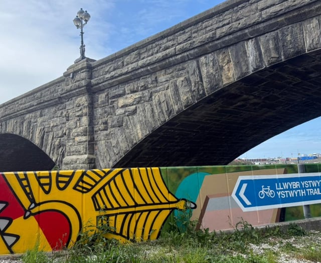 Aberystwyth mural celebrates local heritage and community spirit