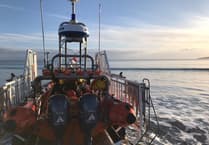 Abersoch RNLI rescues man at sea