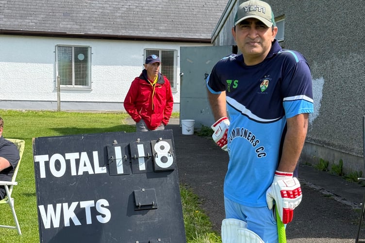 Player of the match Mo Aslam