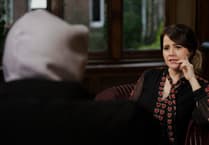 Cyn-Miss Cymru yn ymchwilio i ddylanwad y manosffer ar S4C
