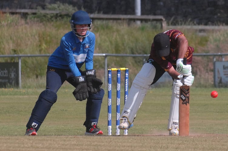 Nine-man Dolgellau were beaten by Menai Bridge 2nds (Photo: Rod Davies)