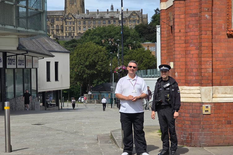 PCC Dunbobbin with District Inspector Owens