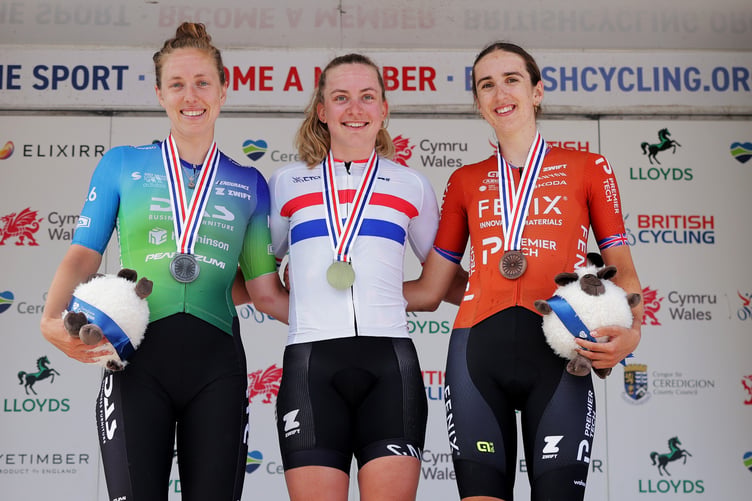 Picture by Alex Whitehead/SWpix.com - 26/06/2026 - Cycling - British Cycling National Championships - 2026 LLOYDS NATIONAL ROAD RACE CHAMPIONSHIP - WOMEN - Aberystwyth, Ceredigion, Wales - Zoe Backstedt CANYON // SRAM Zondacrypto celebrates becoming National and U23 Road Race Champion - 2nd Josie Knight and third Millie Couzens