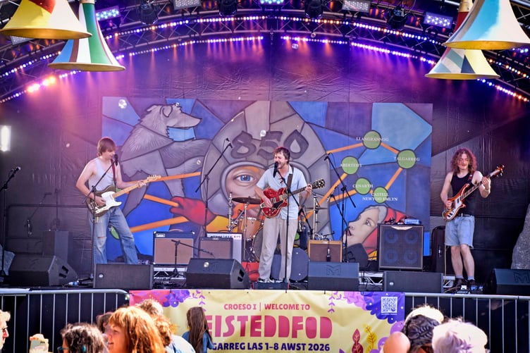 Mellt performed on the main stage
