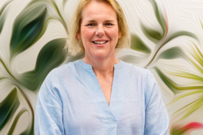 PCW General Secretary Nan Powell Davies