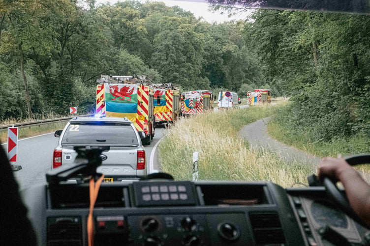 Mid and West Wales Fire and Rescue Service has supported the ninth convoy to Ukraine