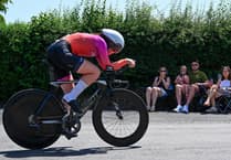 Lowri Richards powers to prestigious Solihull road race win