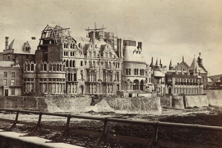An early image of the Old College with the two-storey restaurant seen on the far right.